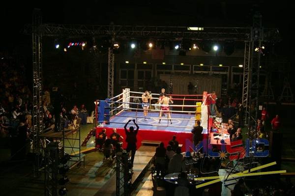 PALASPORT DI LUCCA - CAMPIONATO DEL MONDO DI KICK BOX