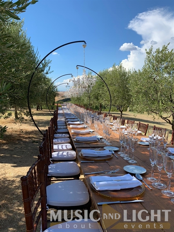 NOLEGGIO LAMPADARI PER MATRIMONI ED EVENTI DI GALA TOSCANA