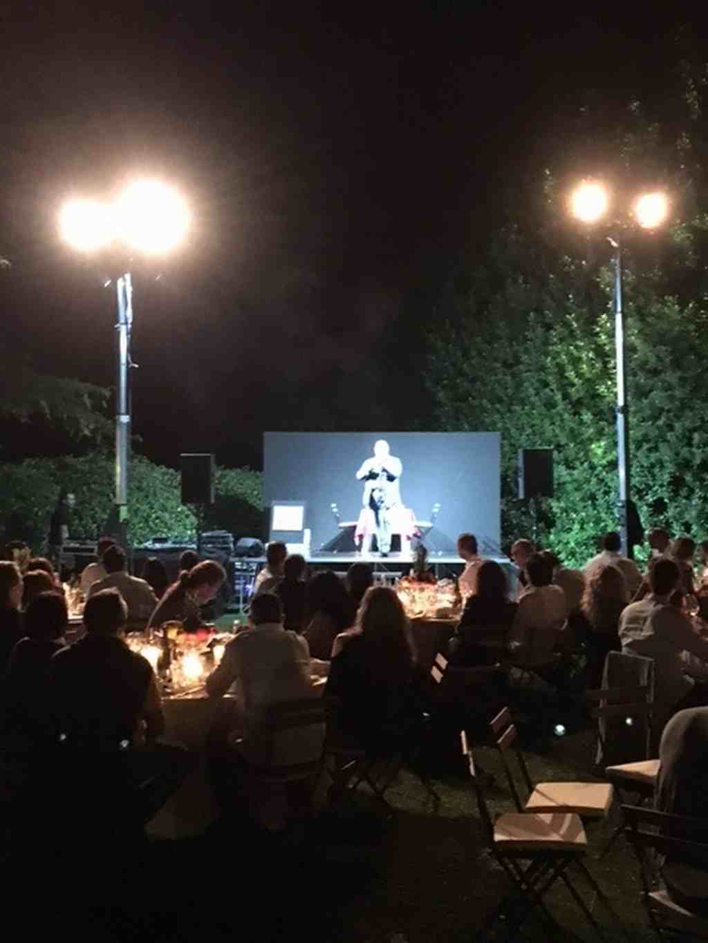 CENA DI GALA AZIENDALE CON SHOW DANI CONFEZIONI BOTTEGONE